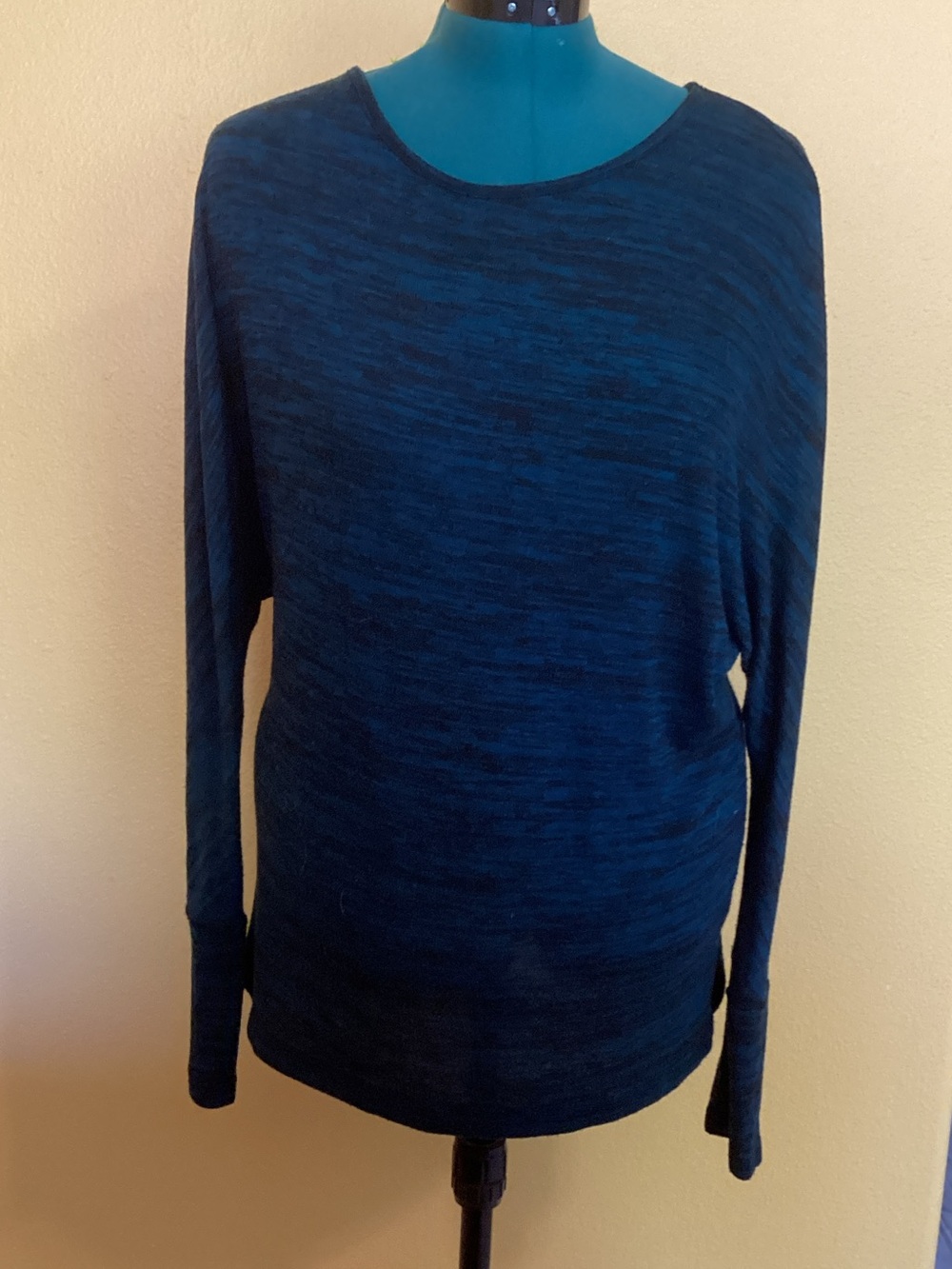 Faded Glory Teal-Blue Scoop Neck Lightweight Sweater